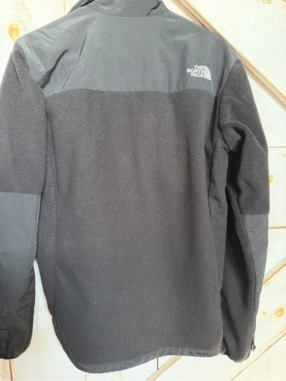 Women’s North Face Black Fleece Jacket - Picture 10 of 11